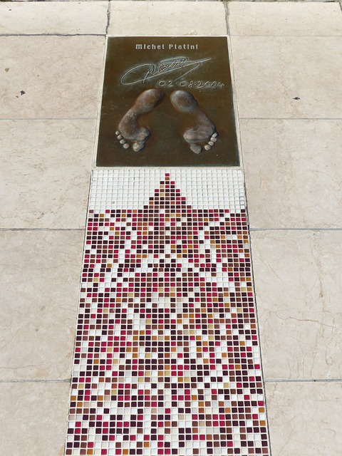 胡说八道